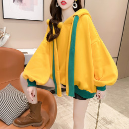 Модный оригинальный яркий свитер в корейском стиле