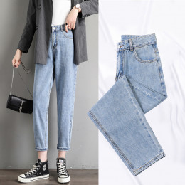 Классические короткие широкие женские джинсы светлого цвета